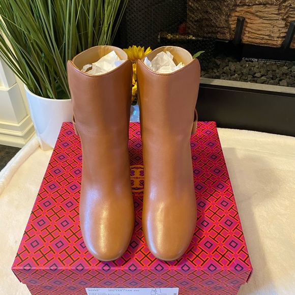 Tory Burch Kira Ankle Boots - Picture 4 of 9